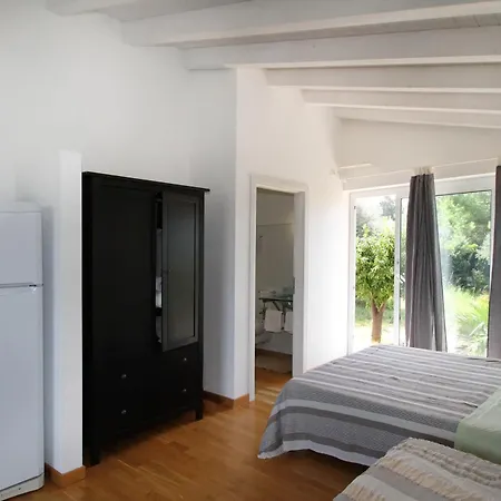 Apartment La Gabbianella E Il Gatto Acquedolci