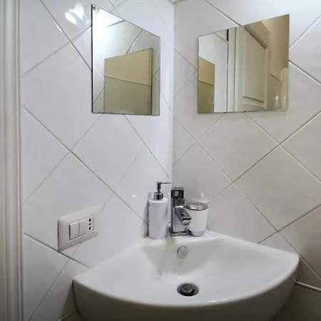 Apartment La Gabbianella E Il Gatto Acquedolci